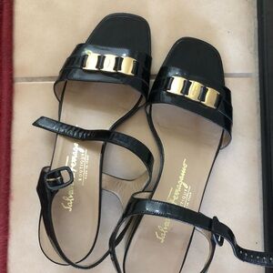 Almost new ferraegamo sandals